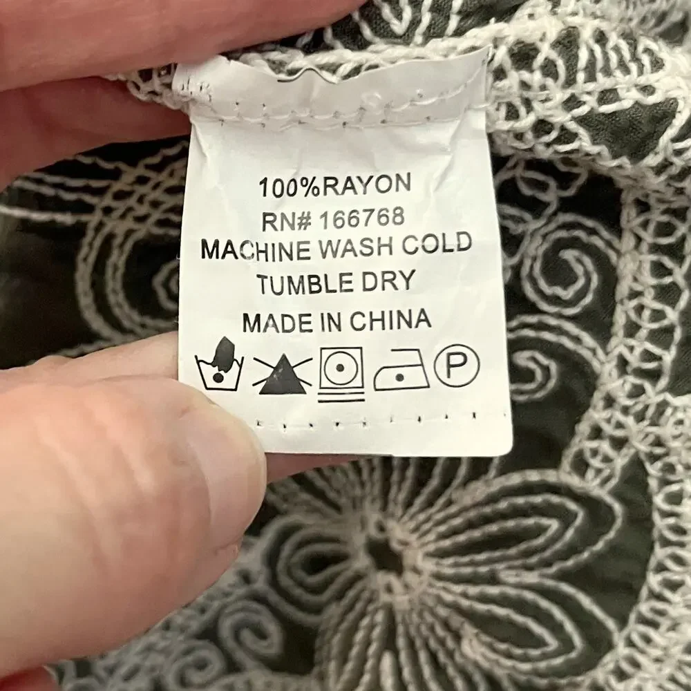 Ana And Rose Floral Embroidered Babydoll Blouse Size S/M Boho Bell Sleeve Flowy - Picture 7 of 7